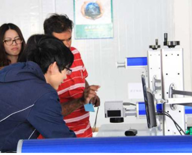 U乐国际激光 U乐国际激光